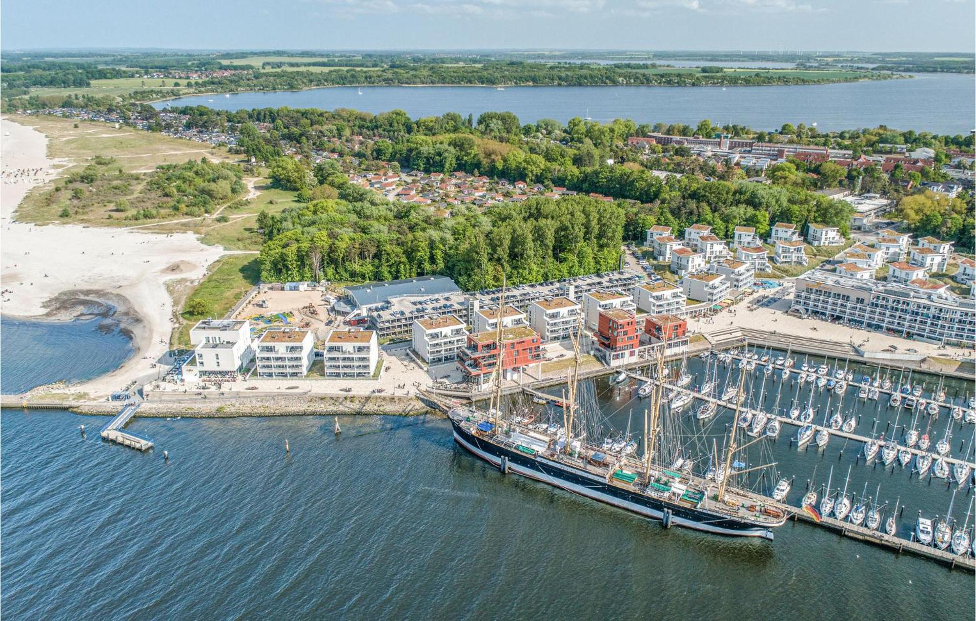 1 Bedroom Stunning Apartment In Luebeck Travemuende Exterior photo